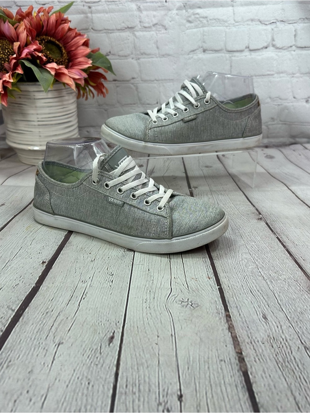 Vans camden Gray Canvas Low-Top Sneakers women 7 casual skater